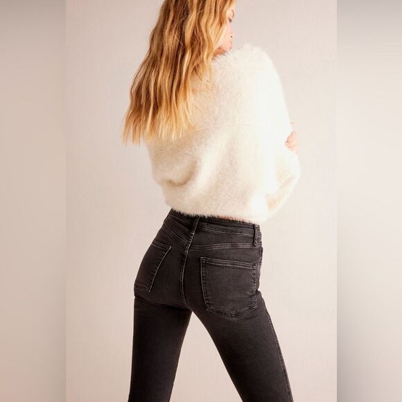 Free People We the Free Raw Faded Black High-Rise Jegging Denim Pants. Size 25. - Picture 4 of 9